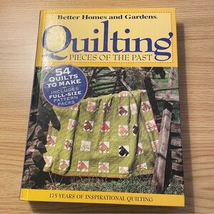 Better Homes and Gardens Quilting Book with Green and Brown Patterns